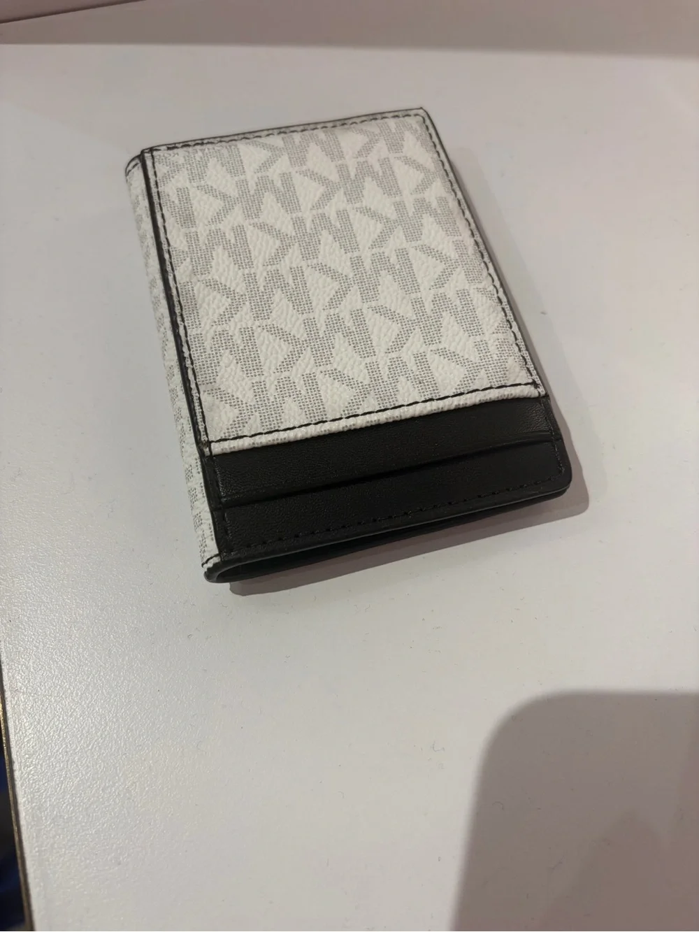 Michael Kors Cooper card holder ID Wallet white MK Ombre Logo